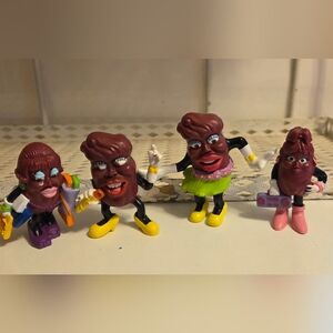 California Dancing Raisins Figures Female Girls Lot of 4 PVC Hardees CALRAB HTF